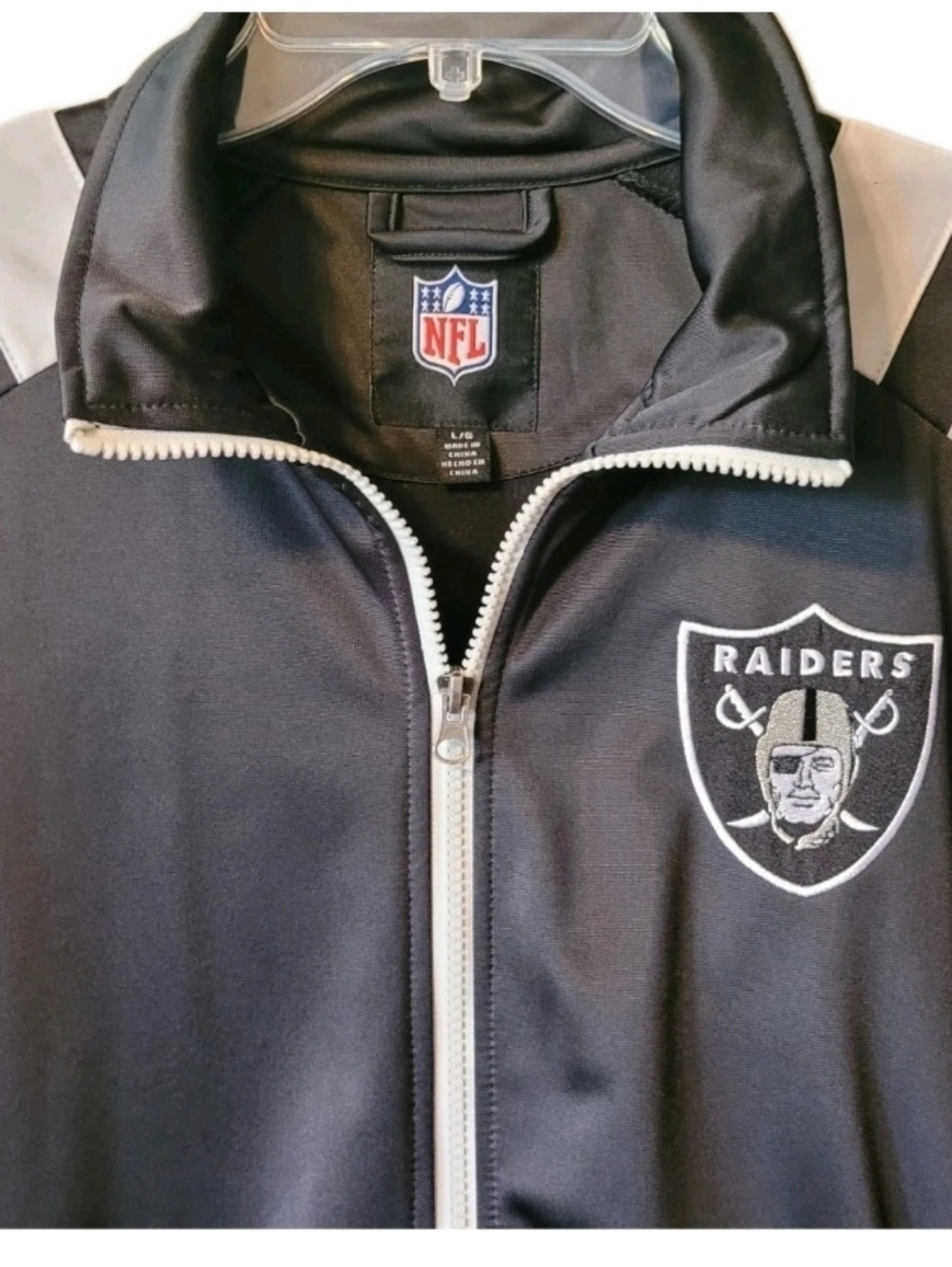 NFL Raiders Mens Track Jacket Large Full Zip Activewear